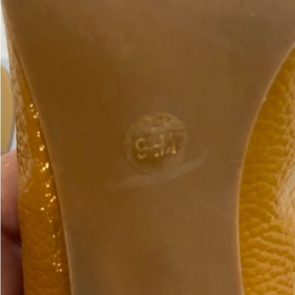 Tory Burch Brown Leather Block Heel Pumps - Picture 6 of 15